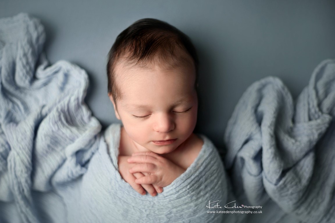 Newborn baby as art - Kate Eden Photography - Milton Keynes newborn photographer 