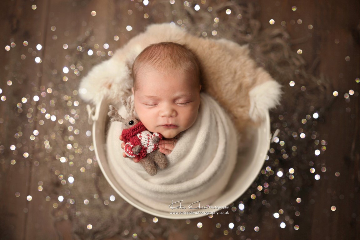 Milton Keynes newborn Photographer | Kate Eden Photography Christmas pictures
