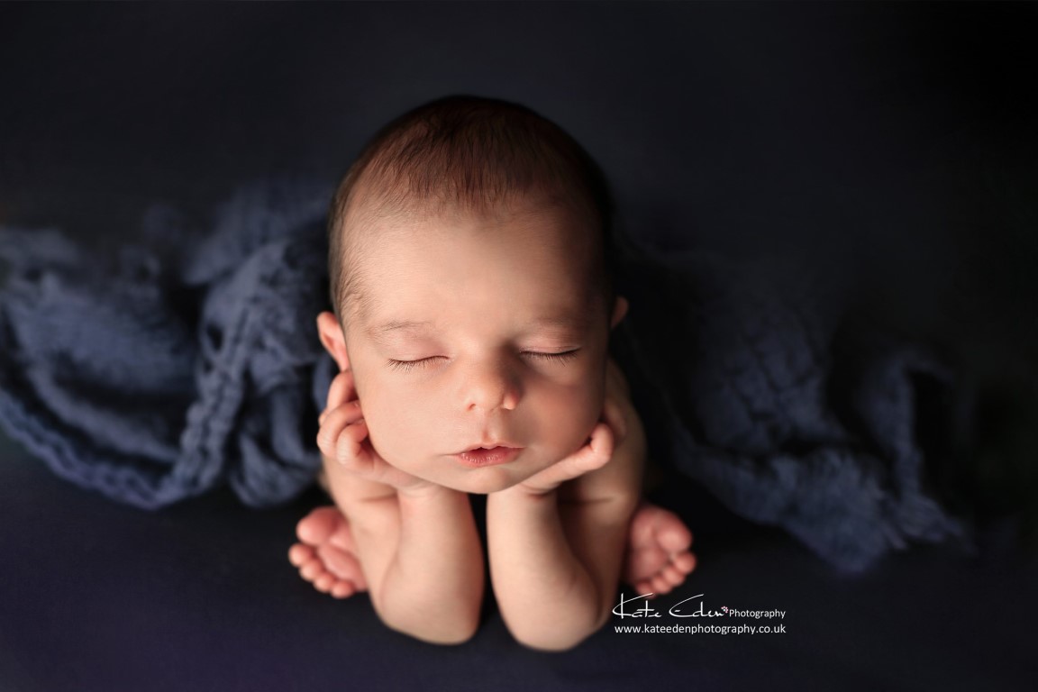 Newborn posing - Kate Eden Photography - Milton Keynes newborn photographer