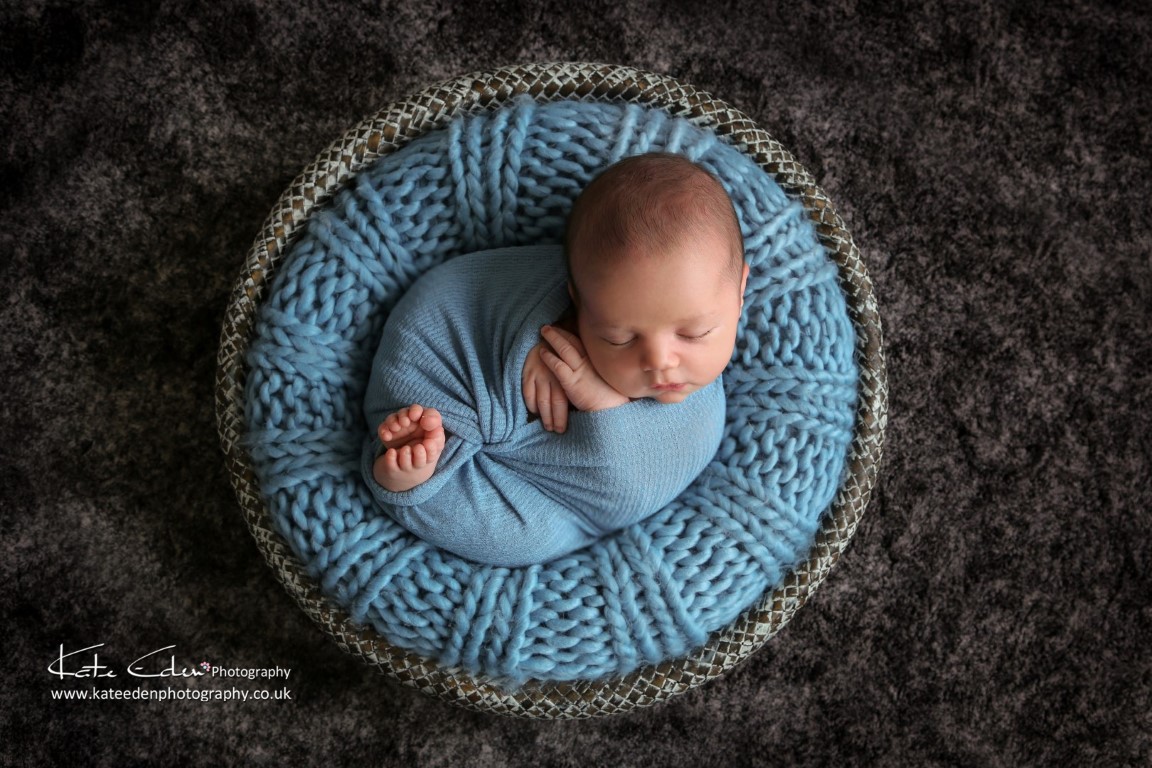 Newborn photo session - Cute baby boy - Kate Eden Photography